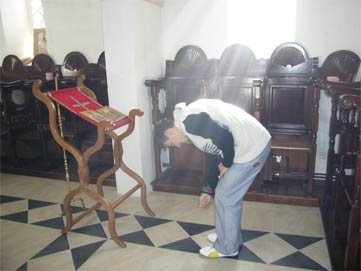 Stojance.poklonenie.jpg Stojance.poklonenie.jpg