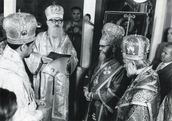 Aftokefalija.1967.MPC
